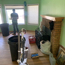 Hoarder-House-Clean-Out-in-Endicott-WA 3